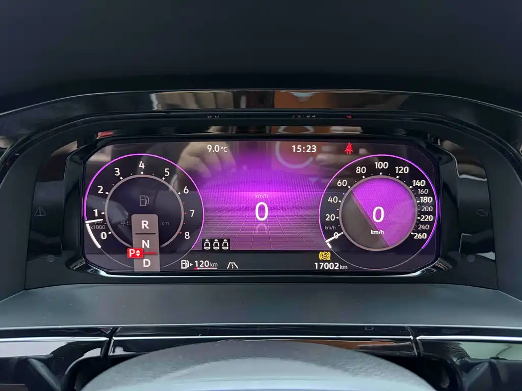 Touron 2024 Touron X 380TSI four-wheel drive luxury version купить на сайте DeffCars