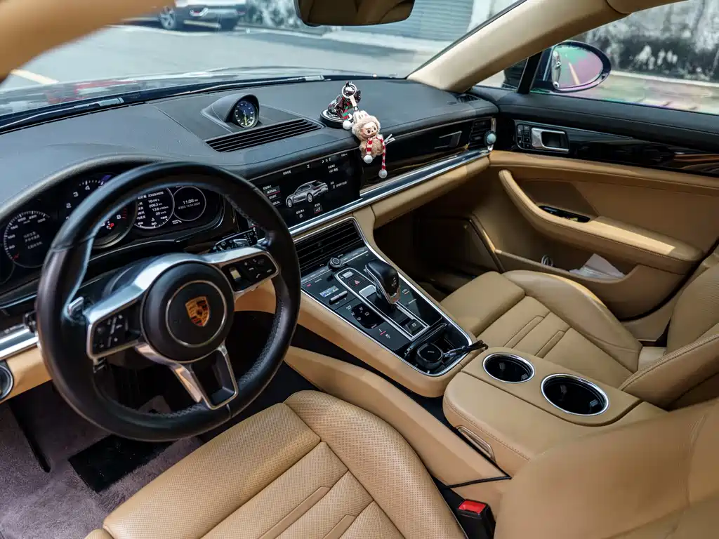 Panamera 2017 Panamera 4 Sport Turismo 3.0T купить на сайте DeffCars
