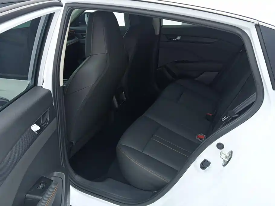 Yixuan 2024 1.5L automatic fast version купить на сайте DeffCars