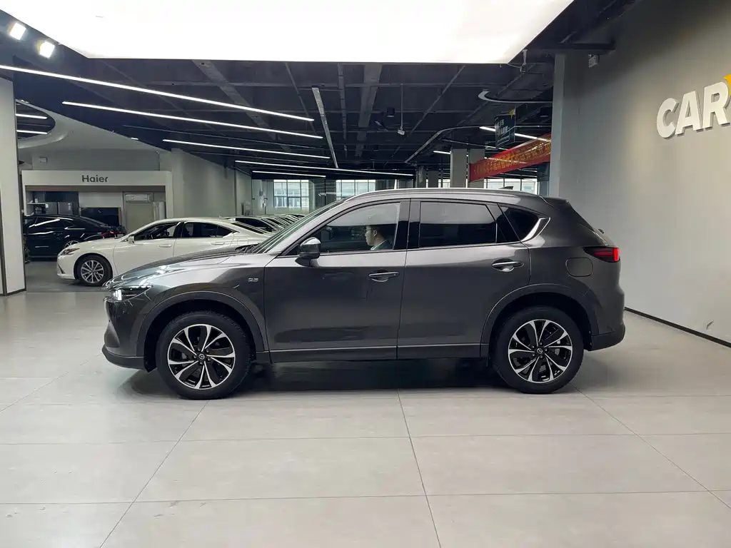 Mazda CX-5 2021 2.5L automatic four-wheel drive Black Knight купить на сайте DeffCars