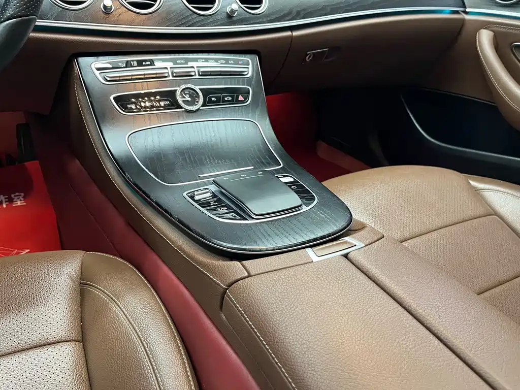 Mercedes-Benz E-Class 2019 E 300 L Sporty and Stylish купить на сайте DeffCars