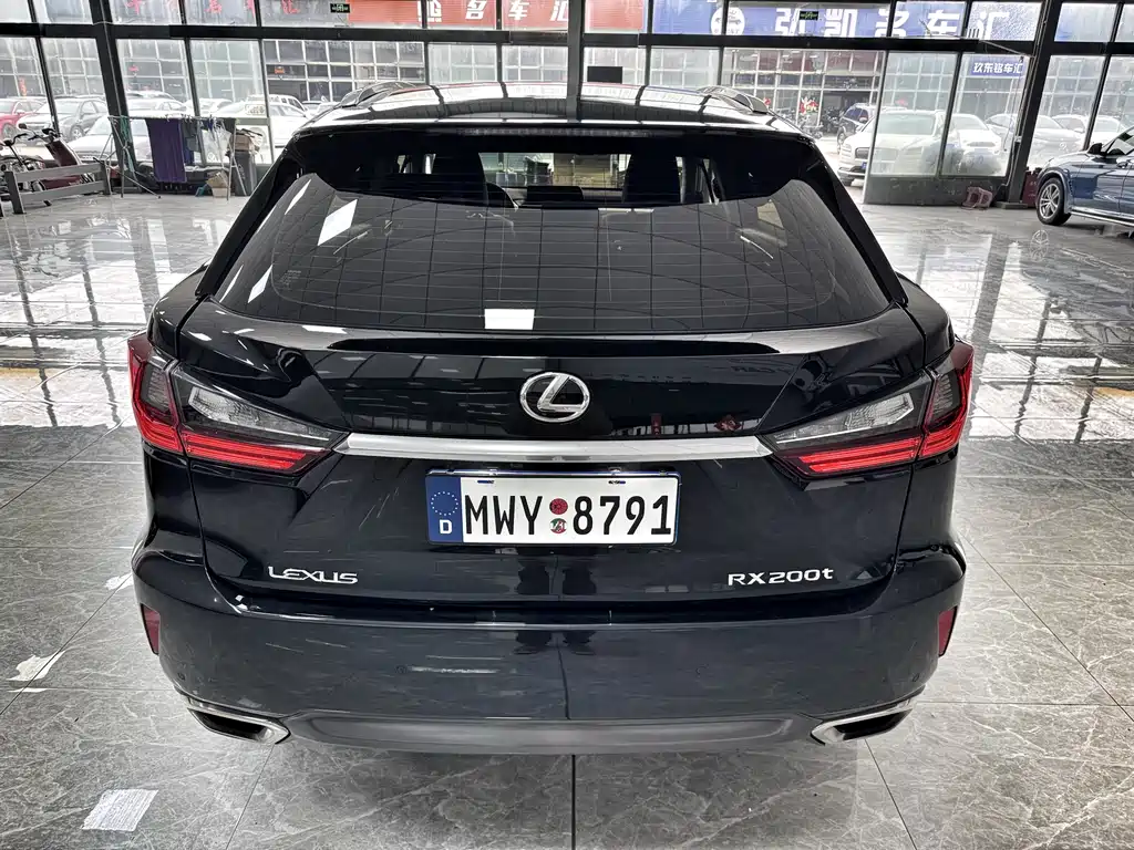 Lexus RX 2016 300 2WD Elite Edition National V купить на сайте DeffCars