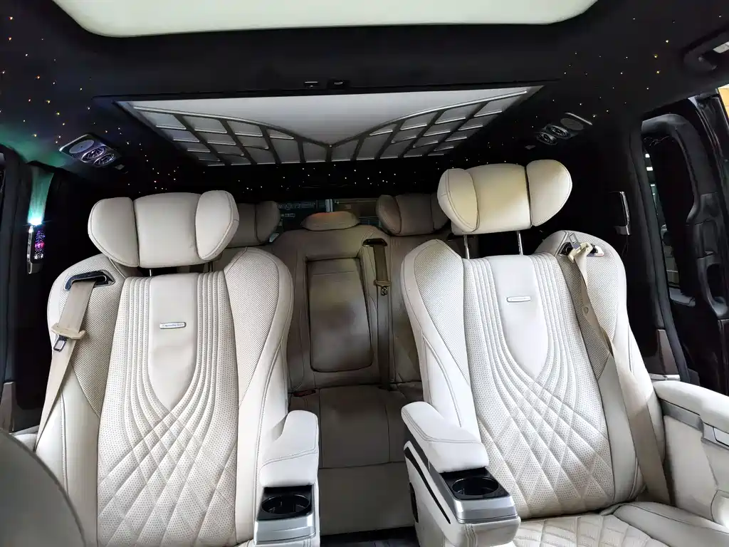 Mercedes-Benz V-Class 2022 V 260 Pilot Edition купить на сайте DeffCars