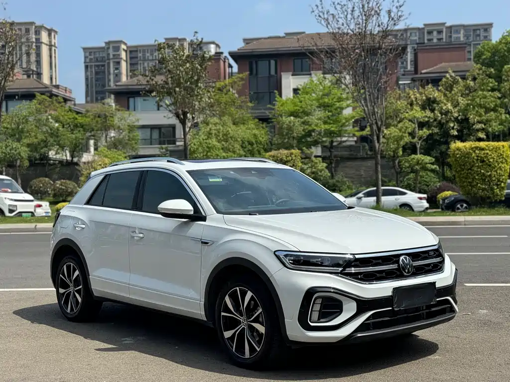 T-ROC 2025 facelift 300TSI DSG two-wheel drive Chenguang version купить на сайте DeffCars