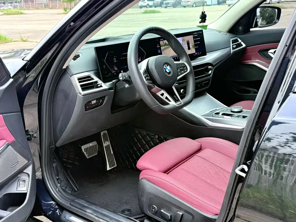 BMW 3 Series 2025 330Li M Sports Night Package купить на сайте DeffCars