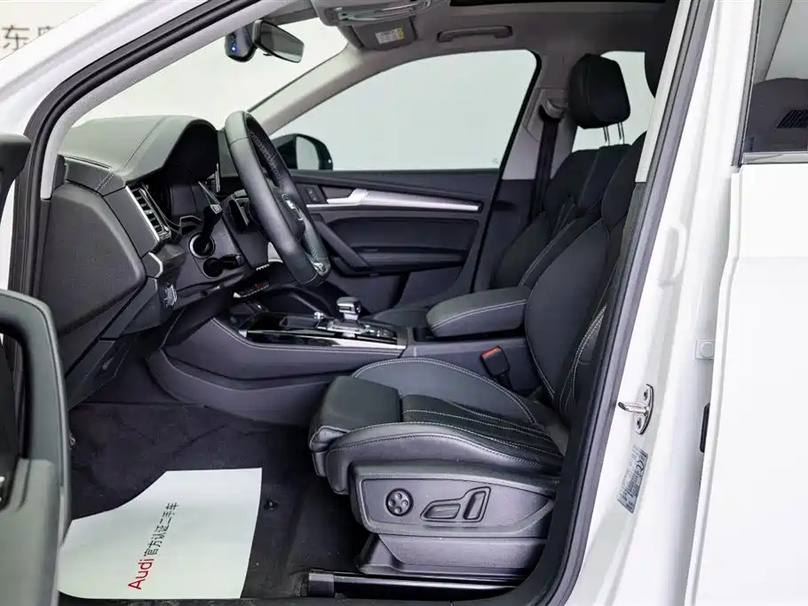 Audi Q5L 2022 40T luxury and dynamic model купить на сайте DeffCars