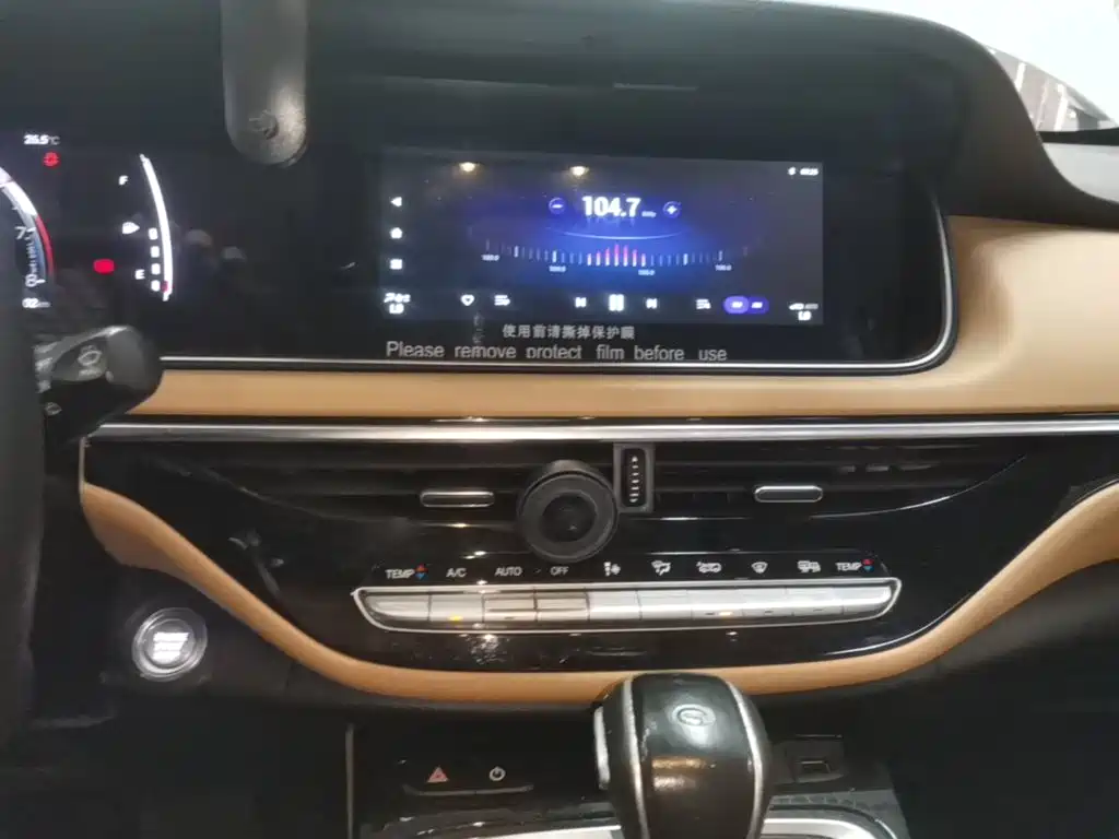 Trumpchi M6 2023 PRO 270T DCT Deluxe Edition купить на сайте DeffCars