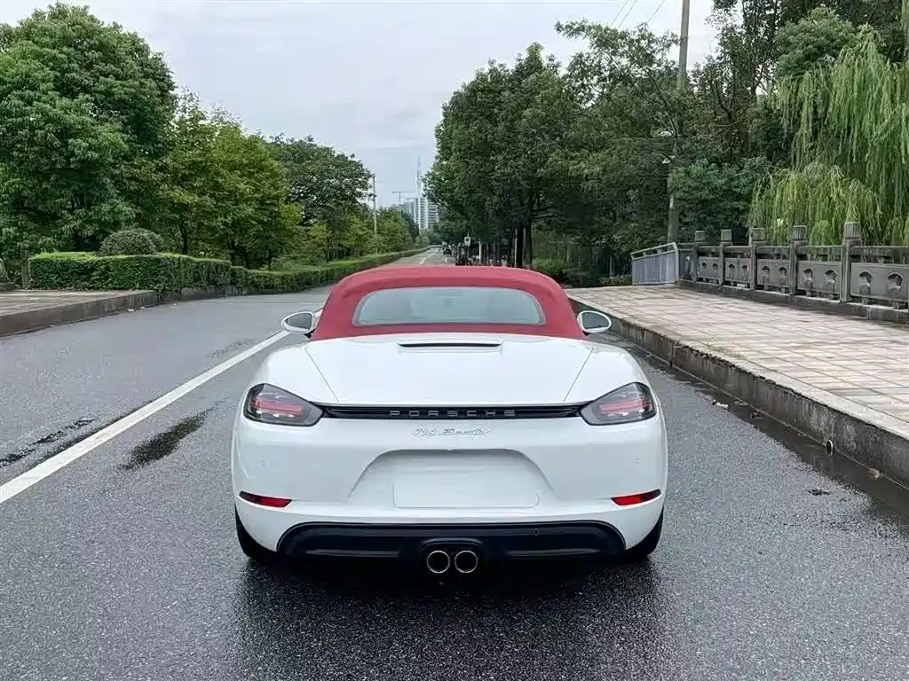 Porsche 718 2018 Boxster 2.0T купить на сайте DeffCars