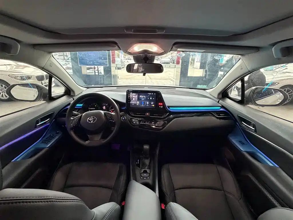 Toyota C-HR 2021 2.0L Comfort Edition купить на сайте DeffCars