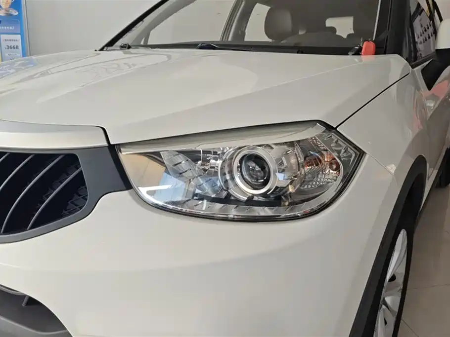 Zhonghua V3 2016 1.5L automatic comfort type купить на сайте DeffCars