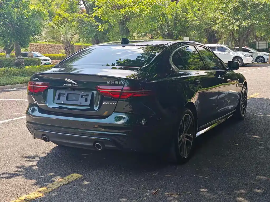 Jaguar XEL 2023 2.0T 250PS R-DYNAMIC S Advanced Sports Edition купить на сайте DeffCars