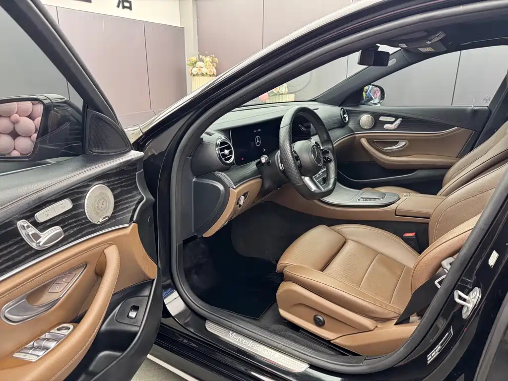 Mercedes-Benz E-Class 2022 E 300 L Luxury Model купить на сайте DeffCars