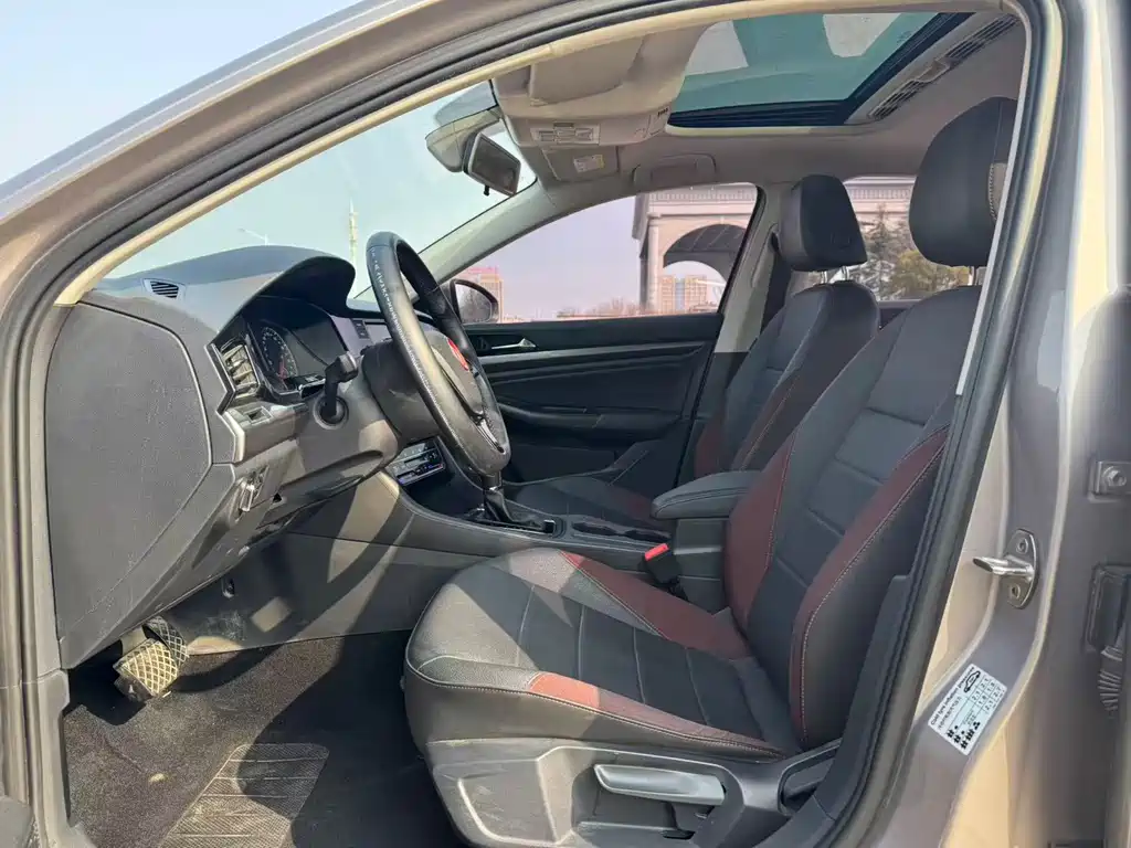 Bora 2020 1.5L automatic elite model купить на сайте DeffCars