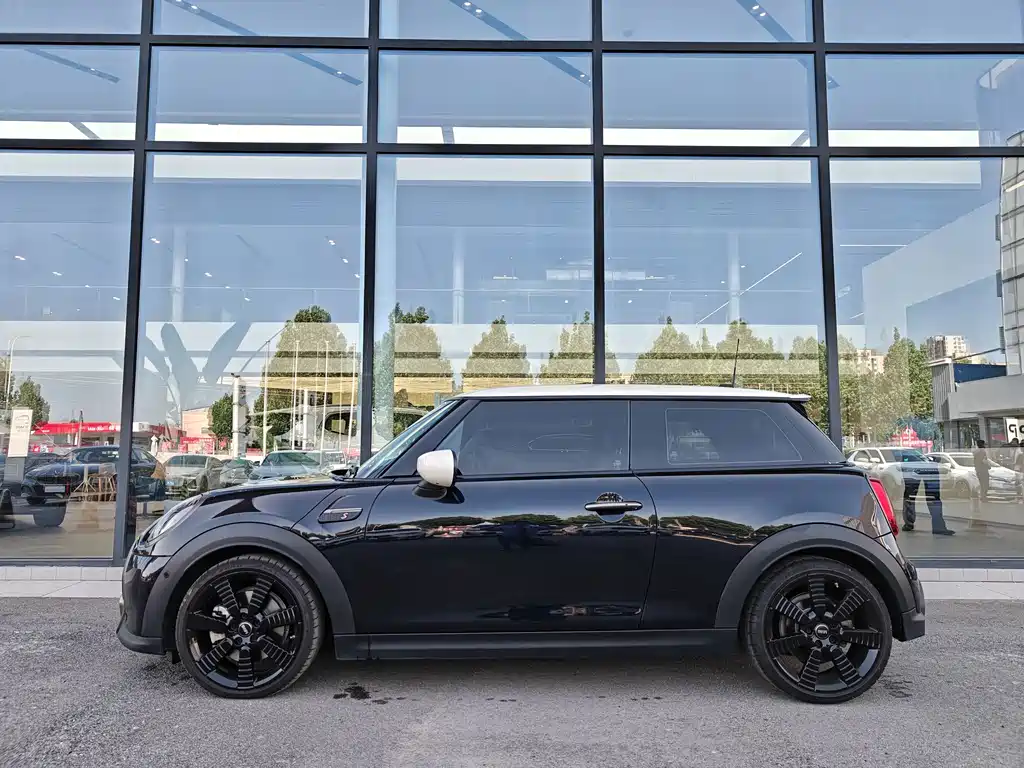 MINI 2023 2.0T COOPER S Obsessive Edition купить на сайте DeffCars