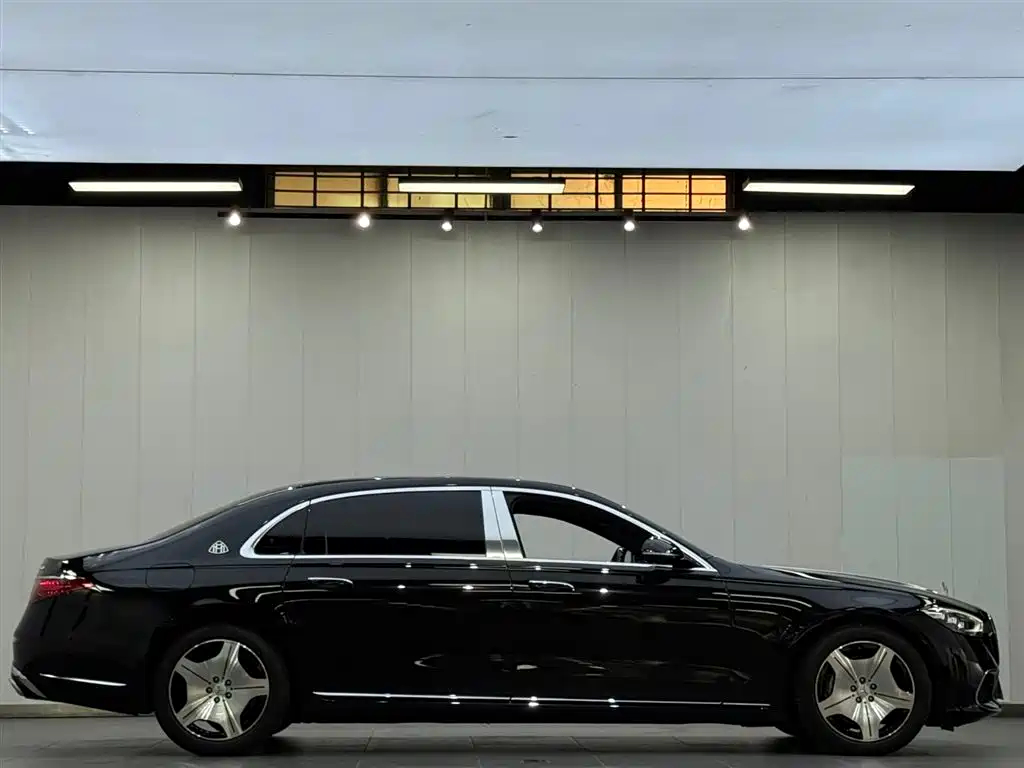 Maybach S-Class 2024 S 480 4MATIC купить на сайте DeffCars