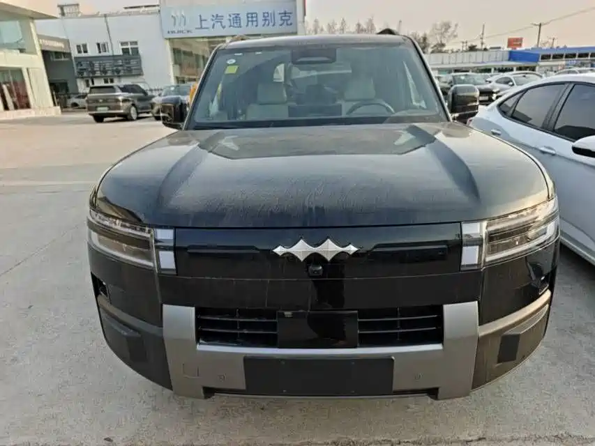 Titanium 7 2025 model 135KM two-wheel drive Pro version купить на сайте DeffCars