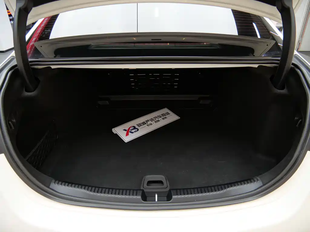 Mercedes-Benz C-Class 2022 facelift C 200 L sports version купить на сайте DeffCars