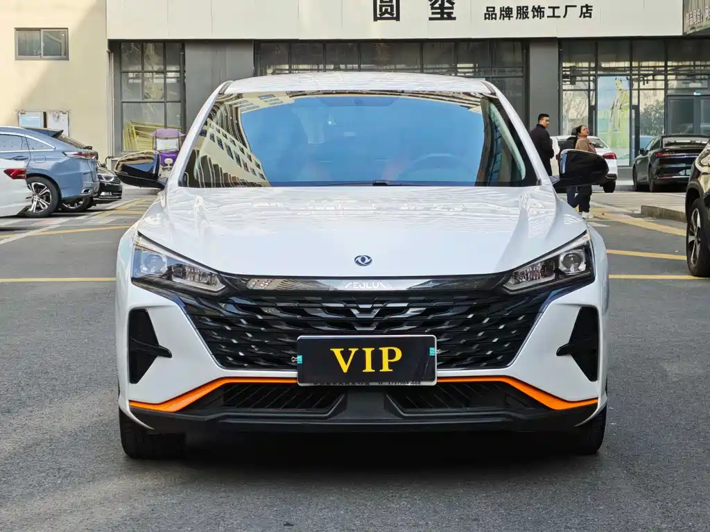 Yixuan 2023 Mach Edition 1.5T Automatic Dream Chaser Knight Edition купить на сайте DeffCars