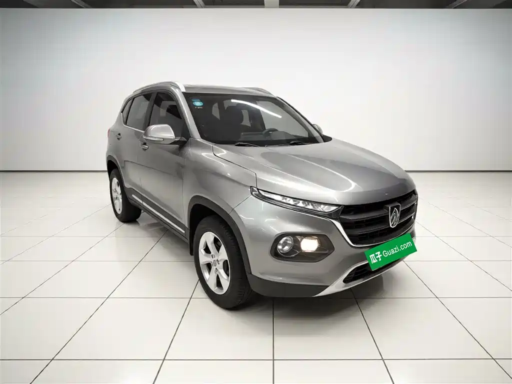 Baojun 510 2017 1.5L manual fashion model купить на сайте DeffCars