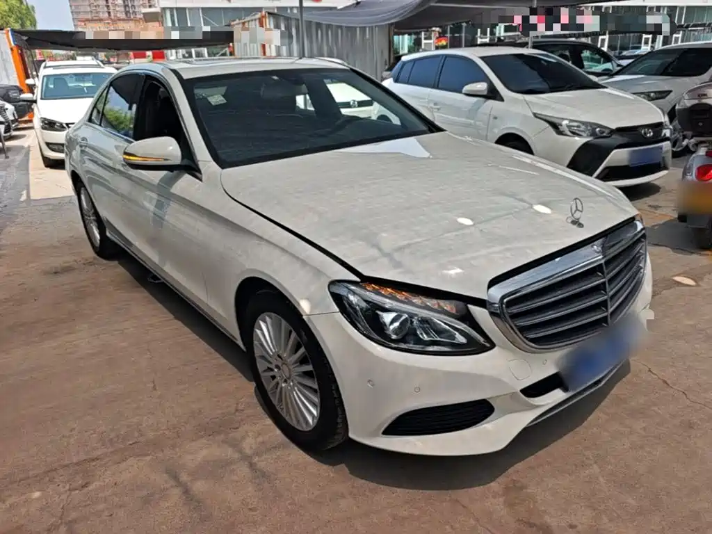 Mercedes C-Class 2015 facelift C 180 L купить на сайте DeffCars