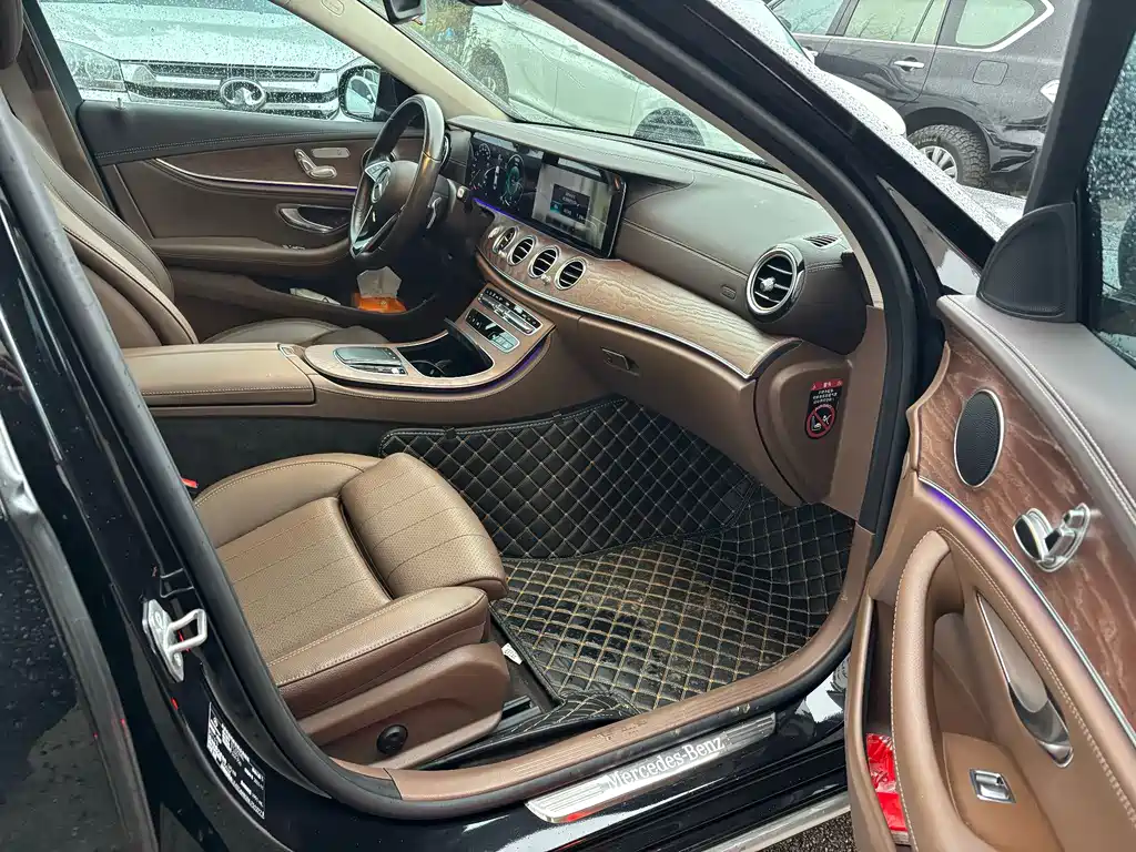 Mercedes-Benz E-Class 2022 E 260 L купить на сайте DeffCars