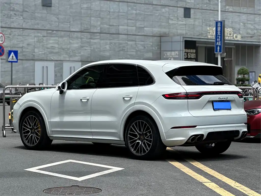 Cayenne 2020 Cayenne S 2.9T купить на сайте DeffCars