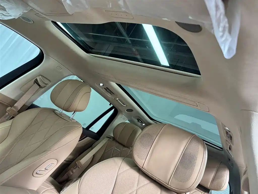 Wenjie M9 2024 extended range Ultra version 52kWh 6-seater version купить на сайте DeffCars