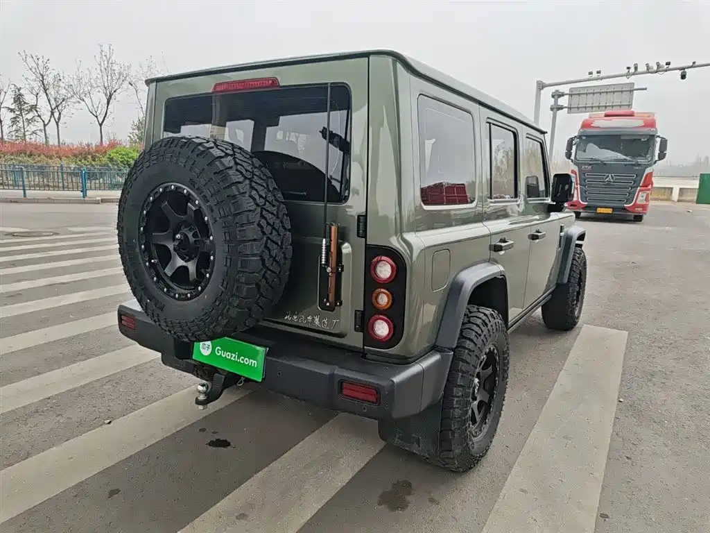 212 T01 2024 2.0T Mechanic купить на сайте DeffCars