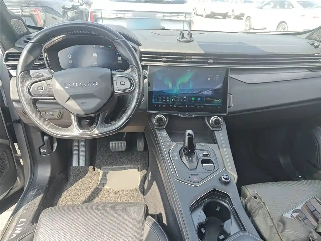 Lynk & Co 01 2023 1.5TD EM-F PM купить на сайте DeffCars