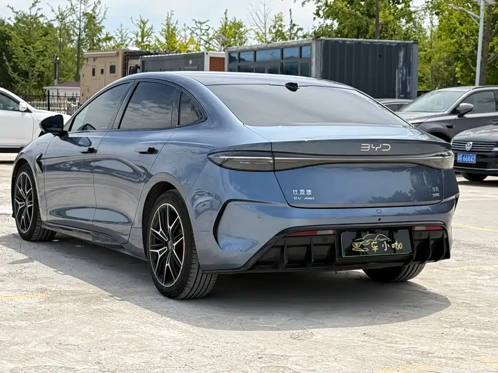 Seal 2025 600 4WD Intelligent Driving Edition купить на сайте DeffCars
