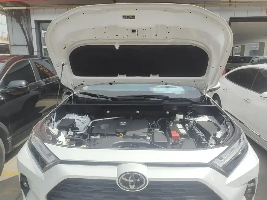 RAV4 Rongfang 2023 2.0L CVT two-wheel drive fashion Plus version купить на сайте DeffCars