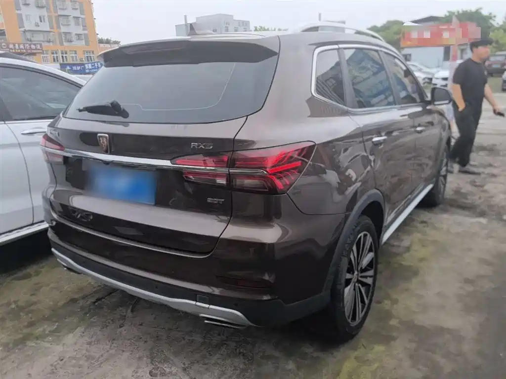 Roewe RX5 2019 20T two-wheel drive automatic 4G interconnected platinum version купить на сайте DeffCars