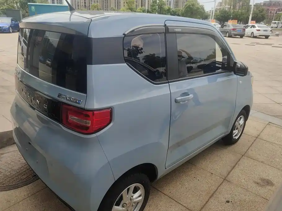 Hongguang MINIEV 2020 Free Model Lithium Iron Phosphate купить на сайте DeffCars