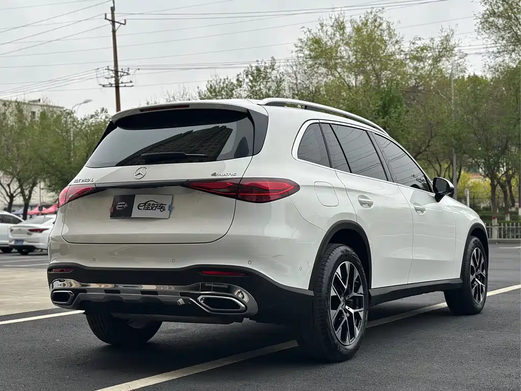 Mercedes-Benz GLC 2023 facelift GLC 260 L 4MATIC dynamic 5-seater купить на сайте DeffCars