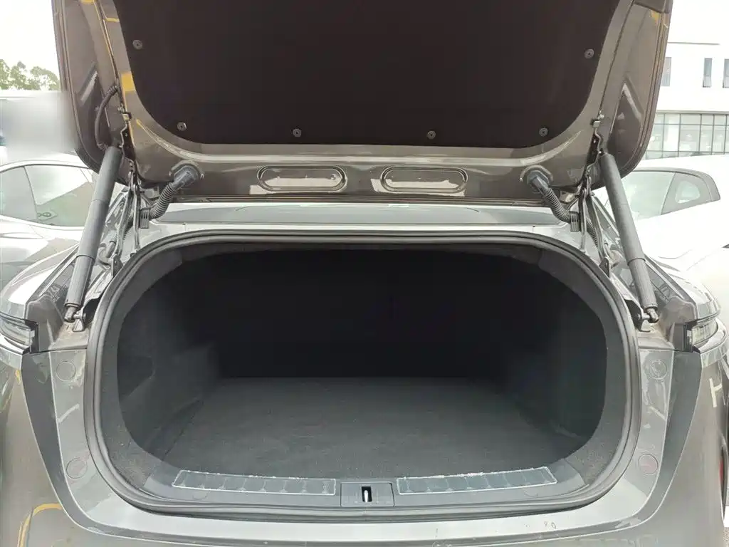 Avita 11 2025 facelift Max extended range version купить на сайте DeffCars