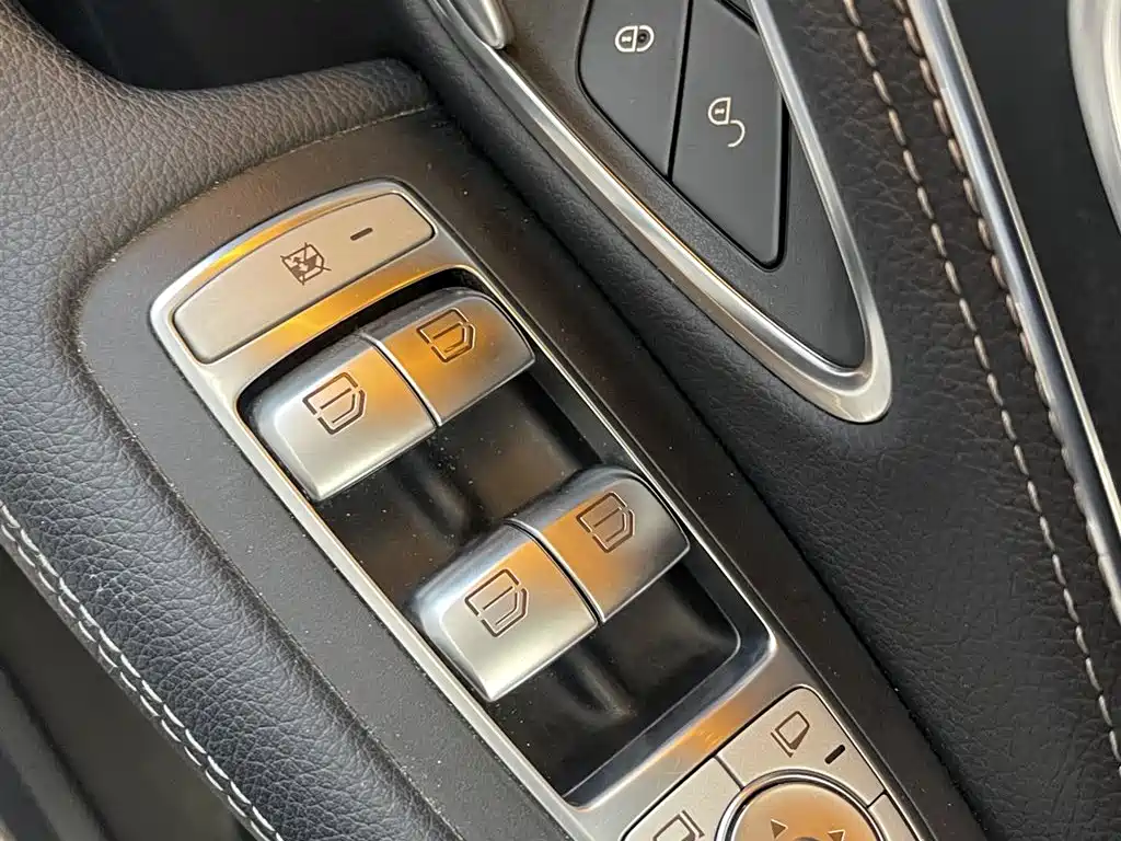 Mercedes-Benz C-Class 2017 facelift C 200 L sports version купить на сайте DeffCars