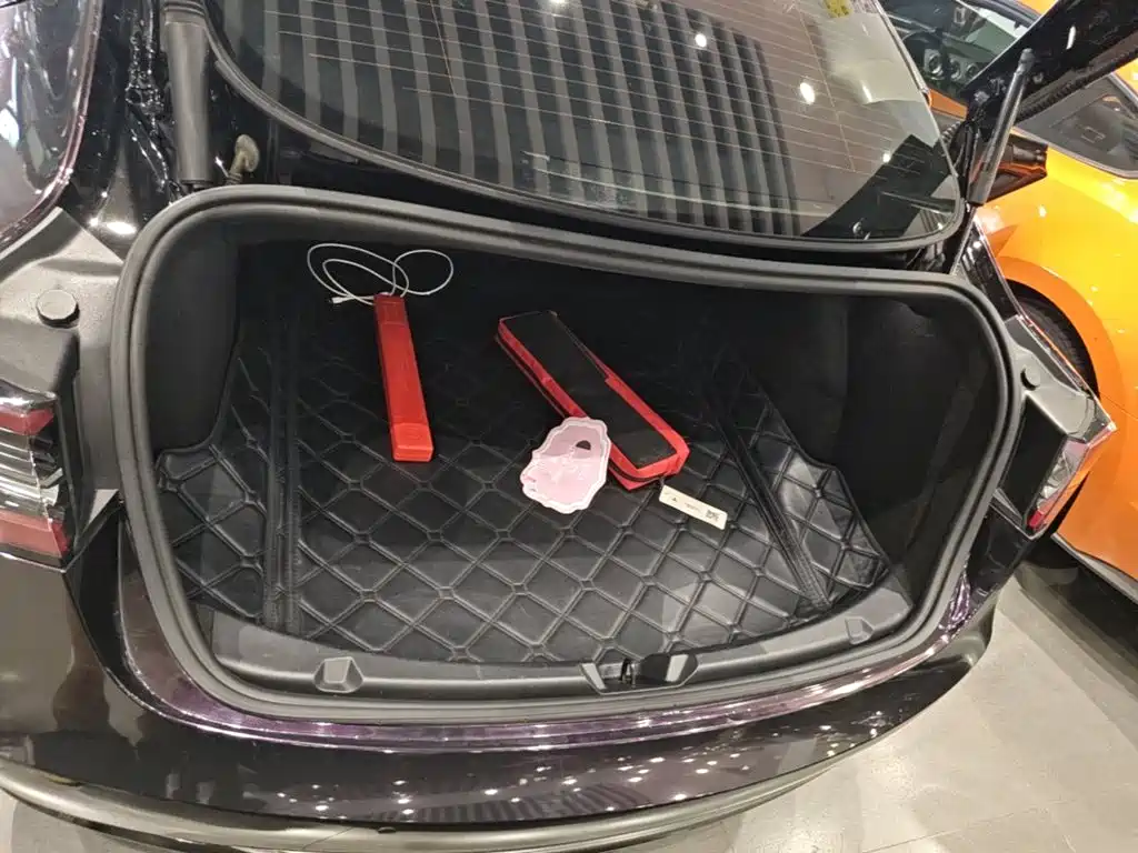 Model 3 2022 rear-wheel drive version купить на сайте DeffCars