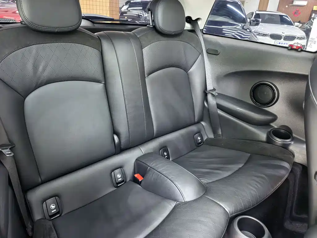 MINI 2022 facelift 1.5T COOPER artist купить на сайте DeffCars