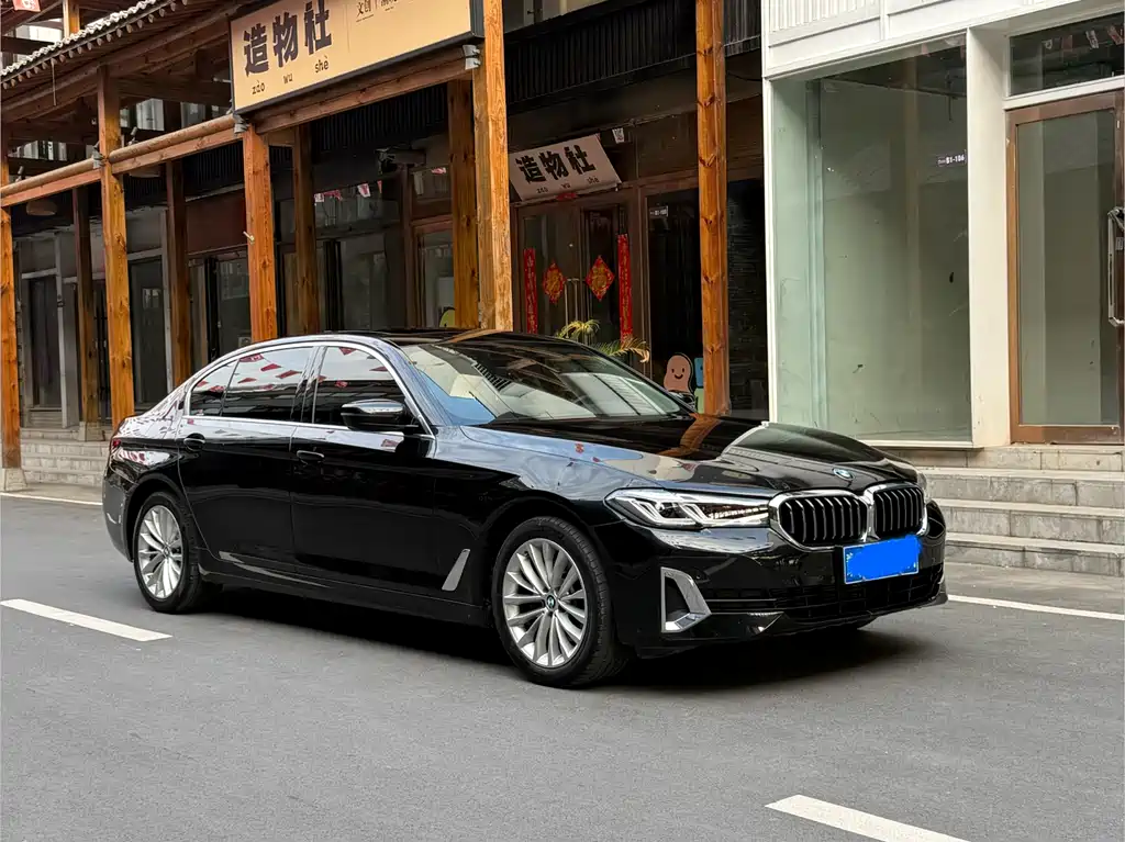 BMW 5 Series 2021 525Li M Sports Package купить на сайте DeffCars