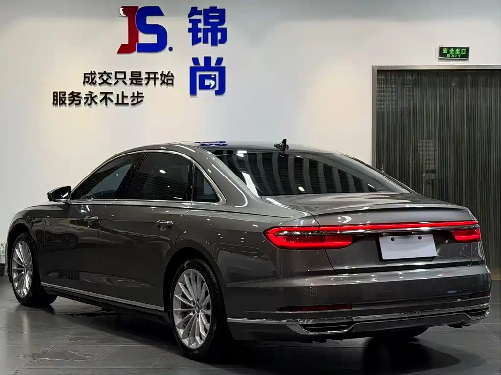 Audi A8 2018 A8L 55 TFSI quattro launch version elite model купить на сайте DeffCars
