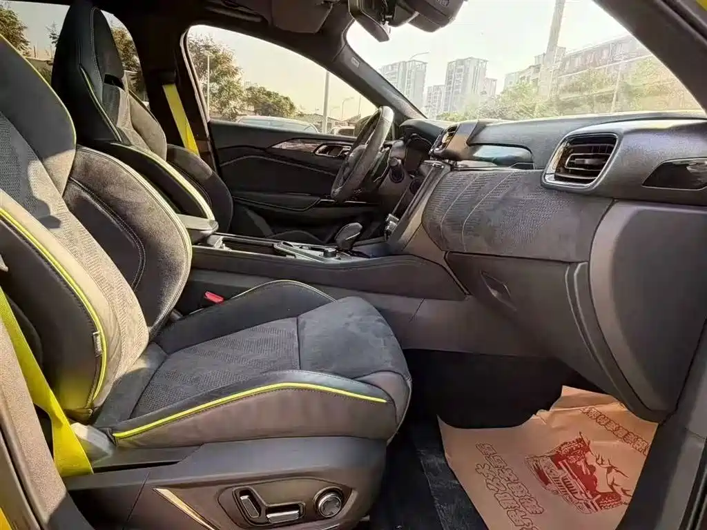 Lynk & Co 03 2022 03+ 2.0TD Automatic Final Edition купить на сайте DeffCars