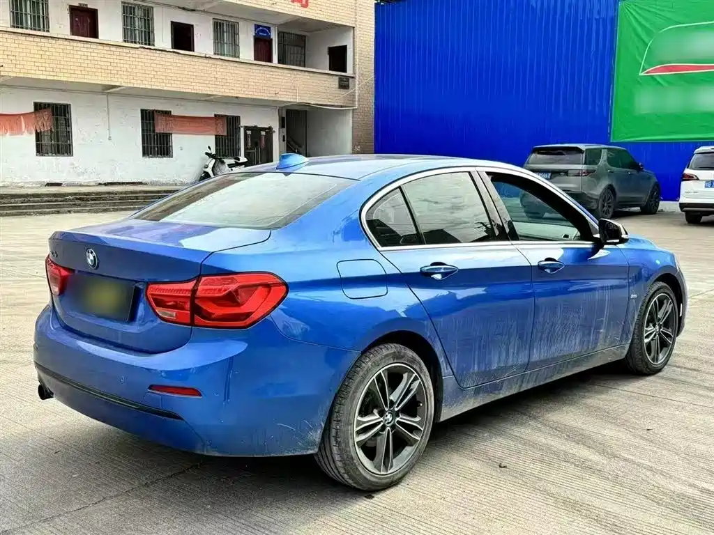 BMW 1 Series 2017 118i Sports купить на сайте DeffCars