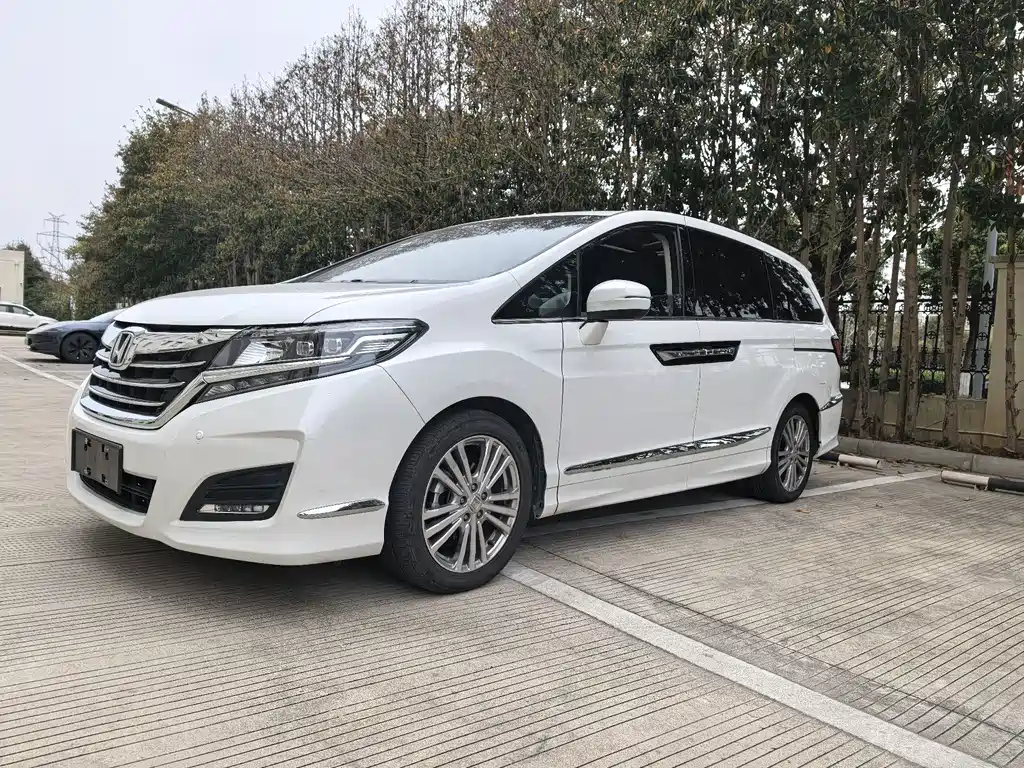 Alison 2016 2.4L Comfort Edition купить на сайте DeffCars