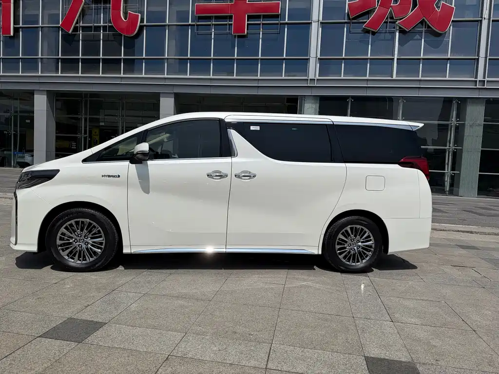 Alfa 2023 Dual Engine 2.5L Premium Gold Edition купить на сайте DeffCars