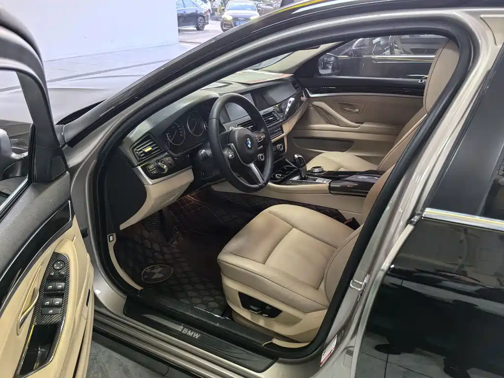 BMW 5 Series (Imported) 2011 523i Leading Model купить на сайте DeffCars