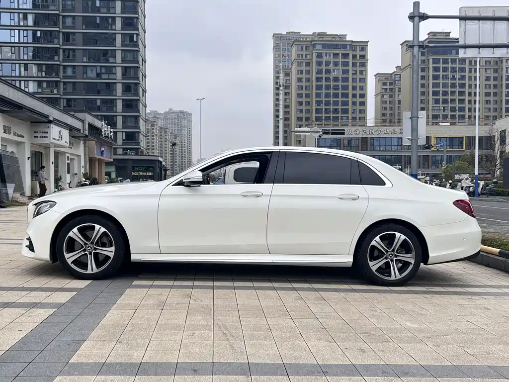 Mercedes-Benz E-Class 2018 facelift E 200 L sporty купить на сайте DeffCars