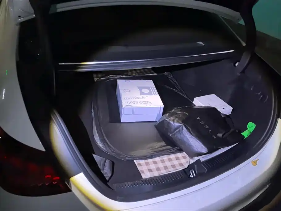 Mercedes-Benz C-Class New Energy 2023 C 350 eL купить на сайте DeffCars