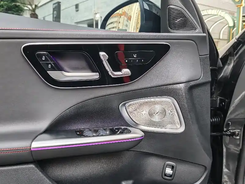 Mercedes-Benz C-Class AMG 2025 AMG C 43 4MATIC купить на сайте DeffCars