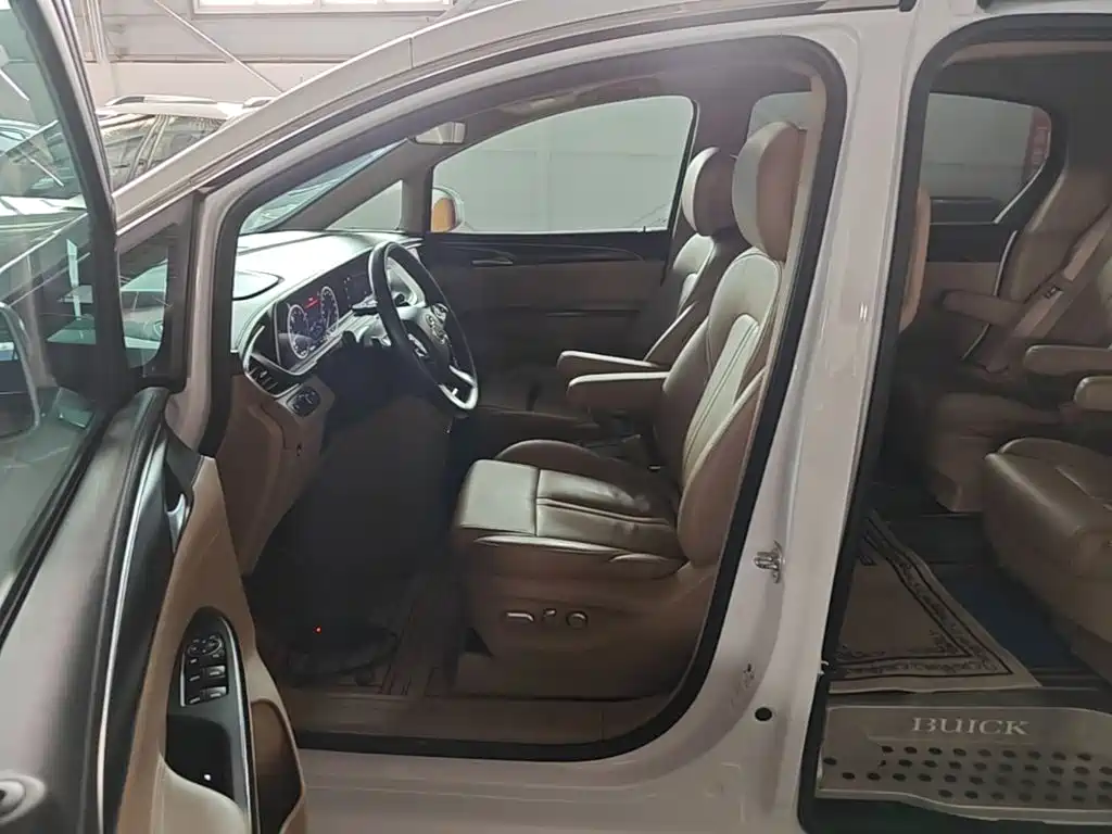 Buick GL8 2021 ES Lu Zun 653T Exclusive model купить на сайте DeffCars
