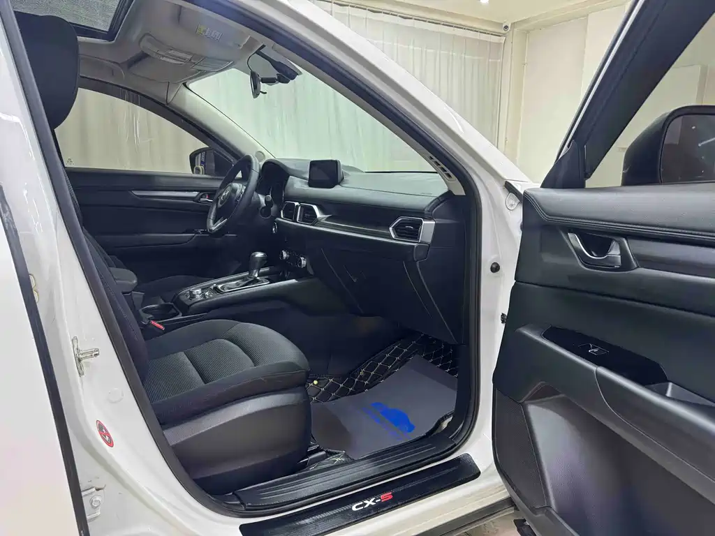 Mazda CX-5 2021 2.0L automatic two-wheel drive smart model купить на сайте DeffCars